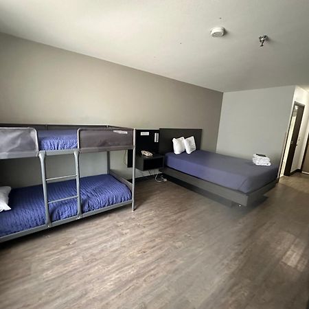 Pinetop Studio Suites Экстерьер фото