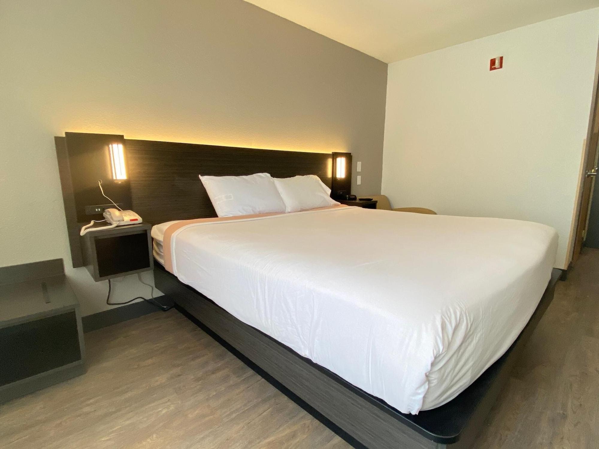 Pinetop Studio Suites Экстерьер фото