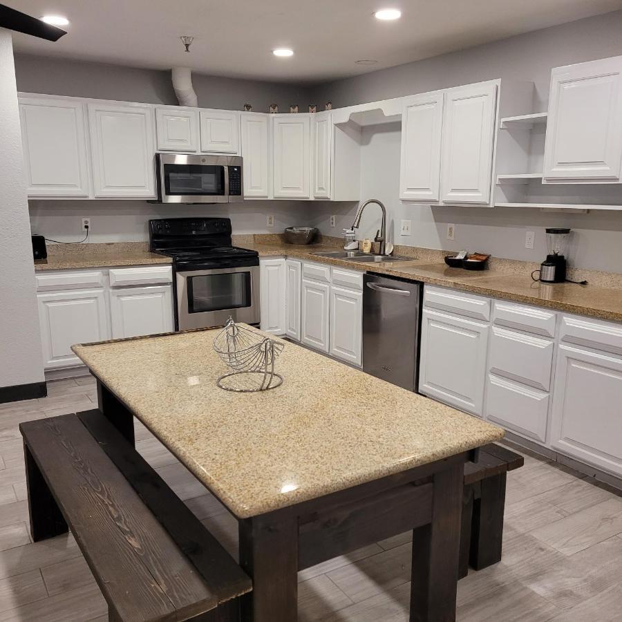 Pinetop Studio Suites Экстерьер фото