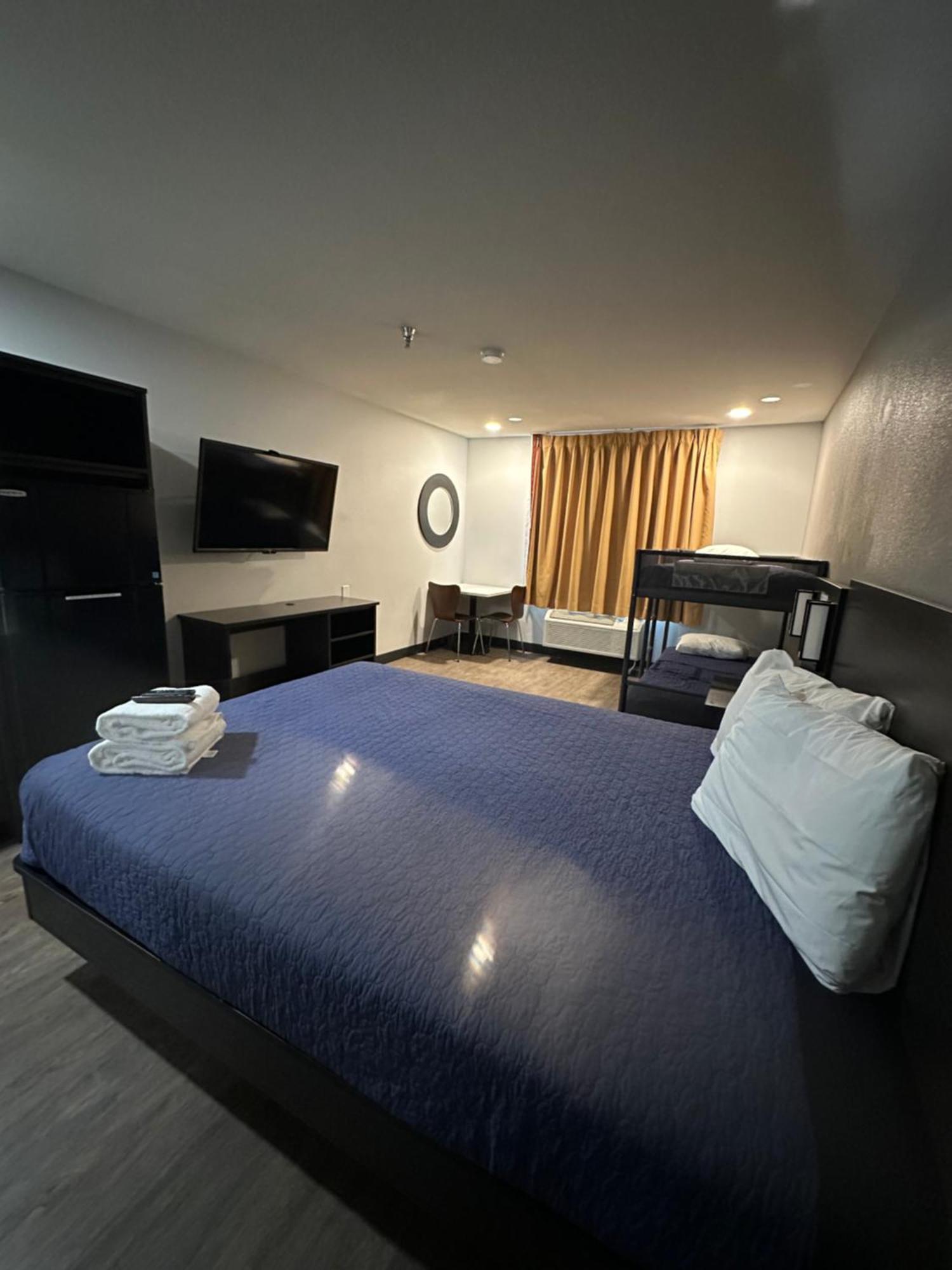 Pinetop Studio Suites Экстерьер фото