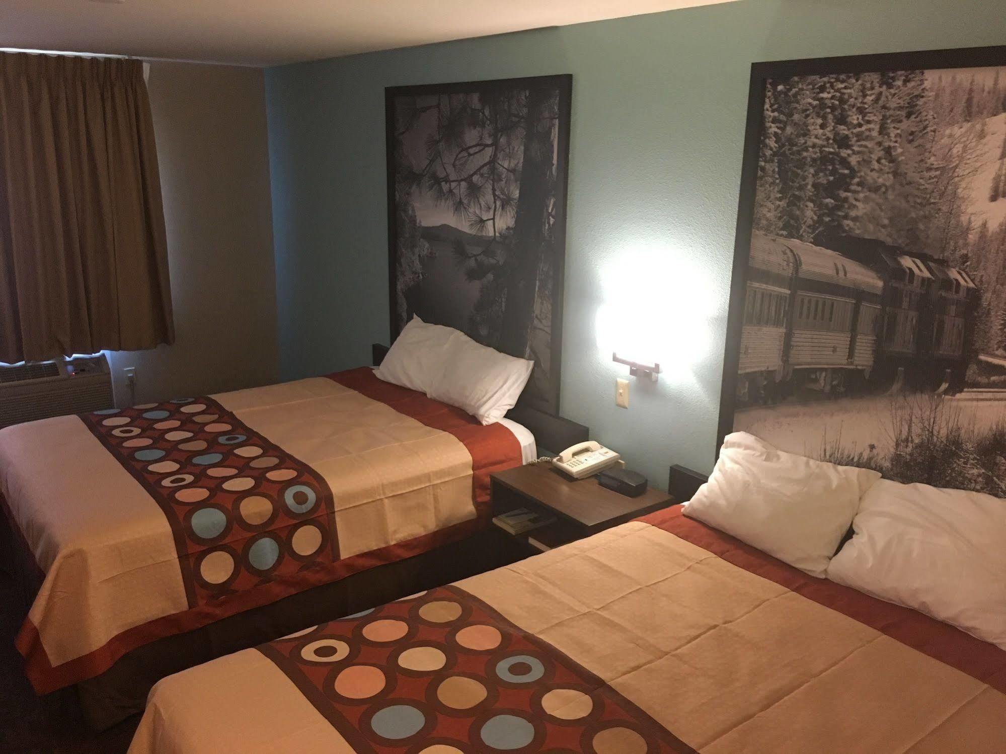 Pinetop Studio Suites Экстерьер фото